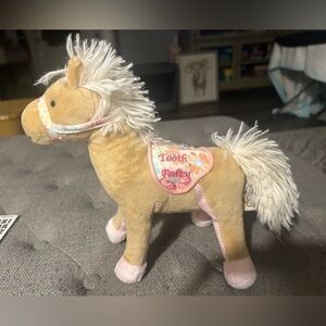 Maison Chic Nellie the Horse Tooth Fairy. Excellent condition